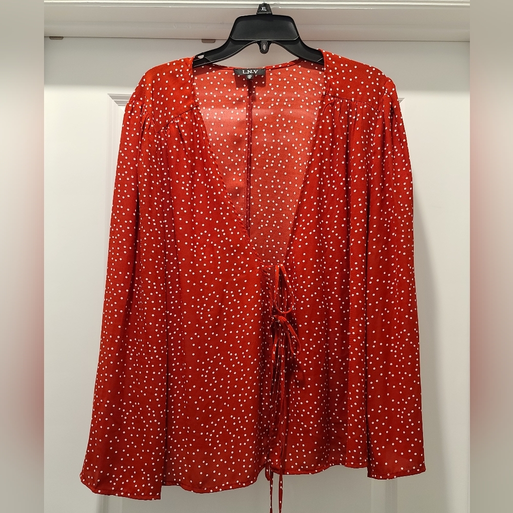 Woman's Top 1x By LNV. Polka Dot Long Sleeve Blouse